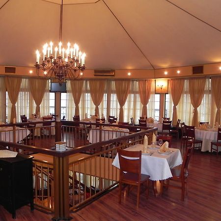 Hestia Hotel Calarasi  Bagian luar foto